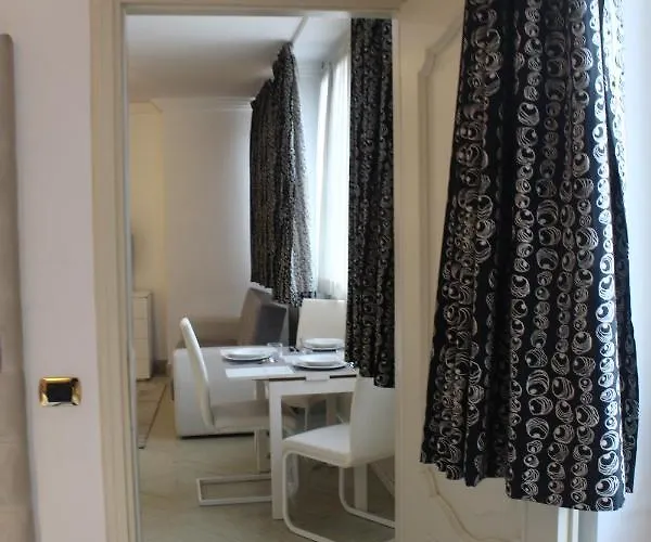 Appartement Trevi Fountain & Spanish Steps